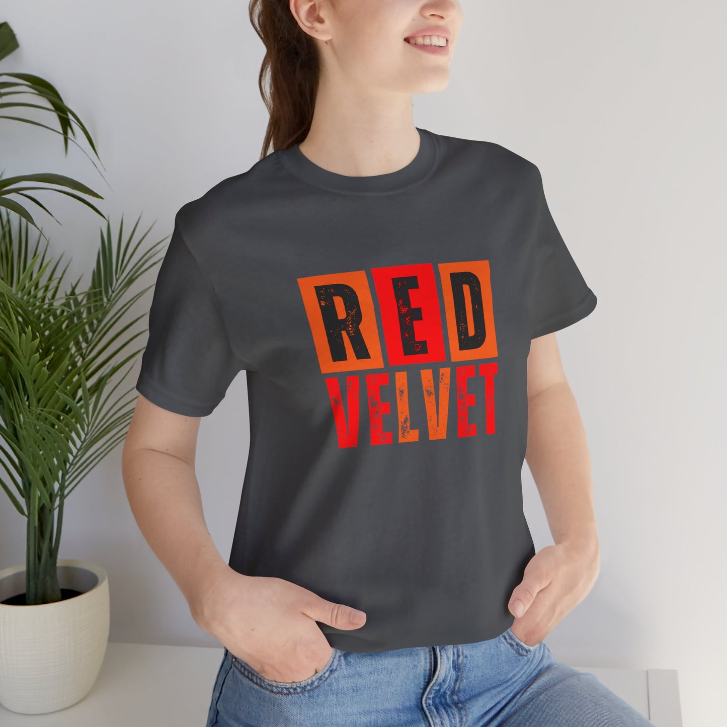 Red Velvet T-Shirt - Unisex Jersey Tee, Music Lover Gift, Concert Apparel, Casual Wear, Cute Graphic Tee, Gift for Her